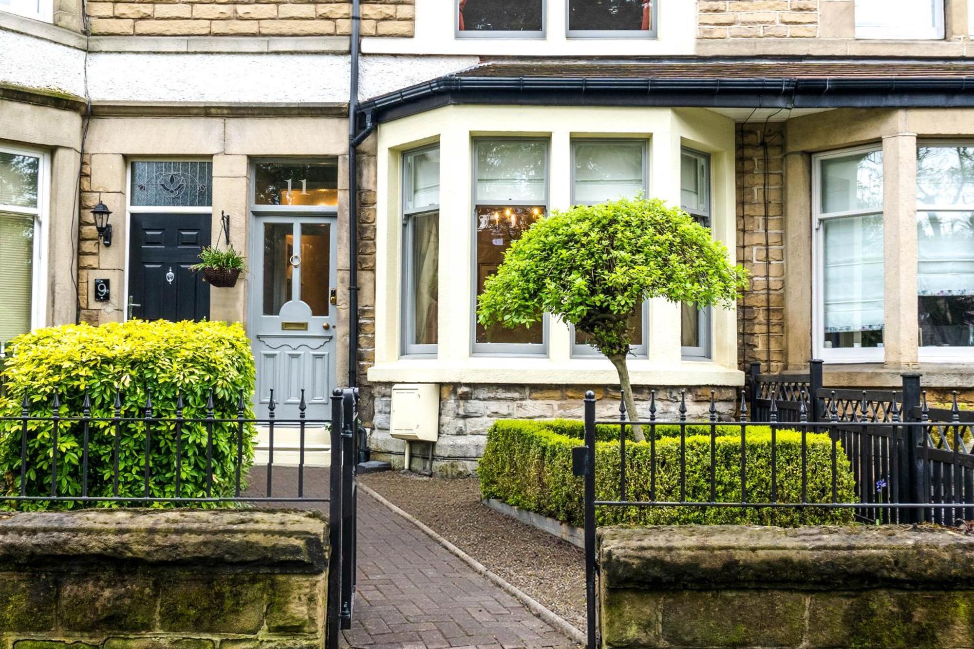 The Harrogate Townhouse Villa Exterior photo
